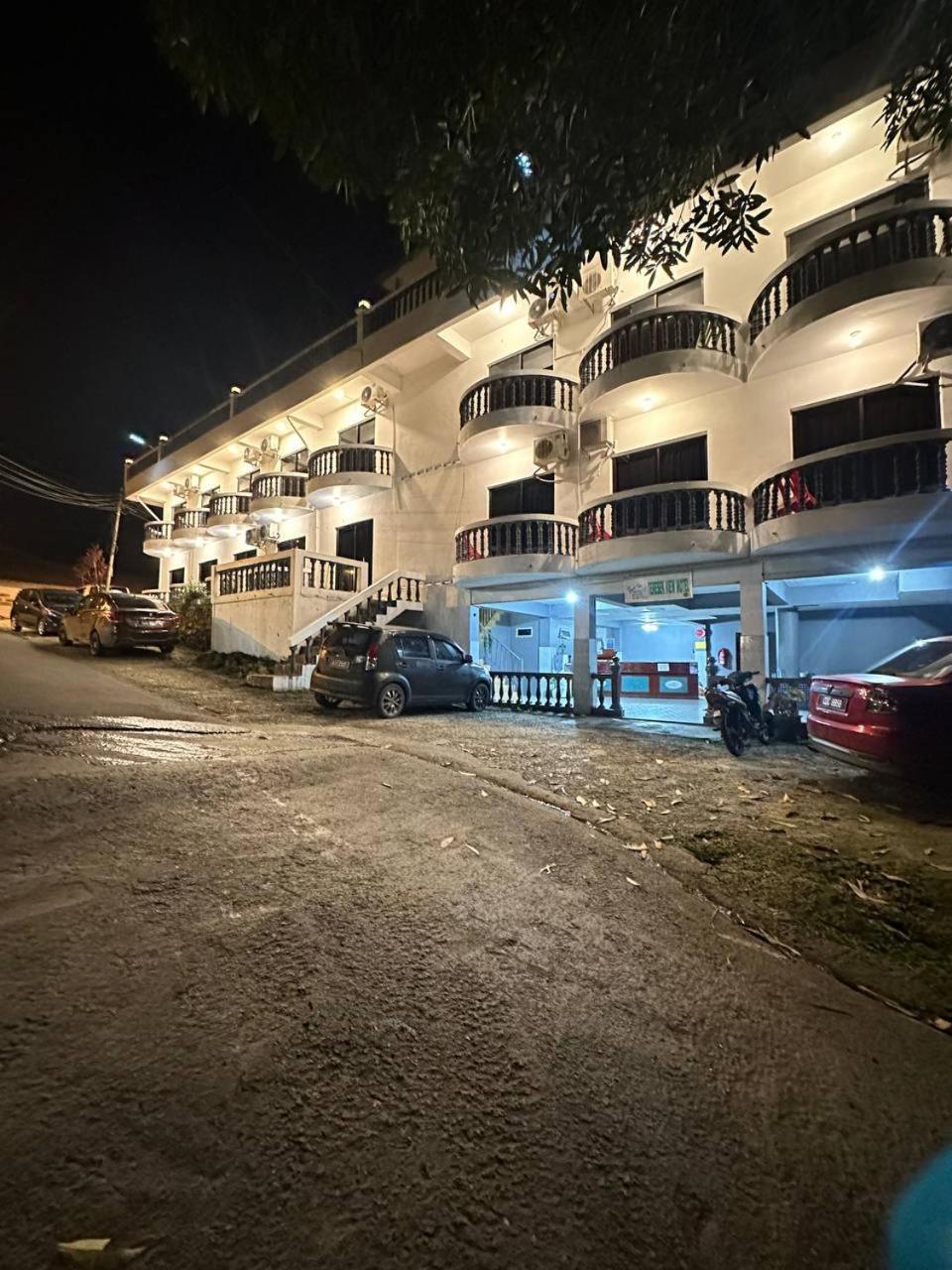Teresek View Motel Kuala Tahan Dış mekan fotoğraf